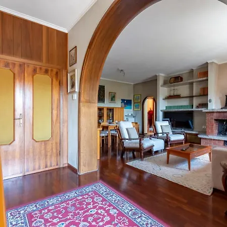 Bruna Apartment
