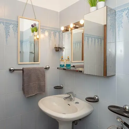 Bruna Apartment